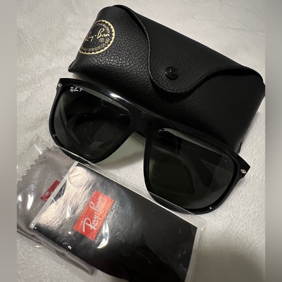 RAY-BAN Polarized Sunglasses RB4147 - Picture 10 of 12